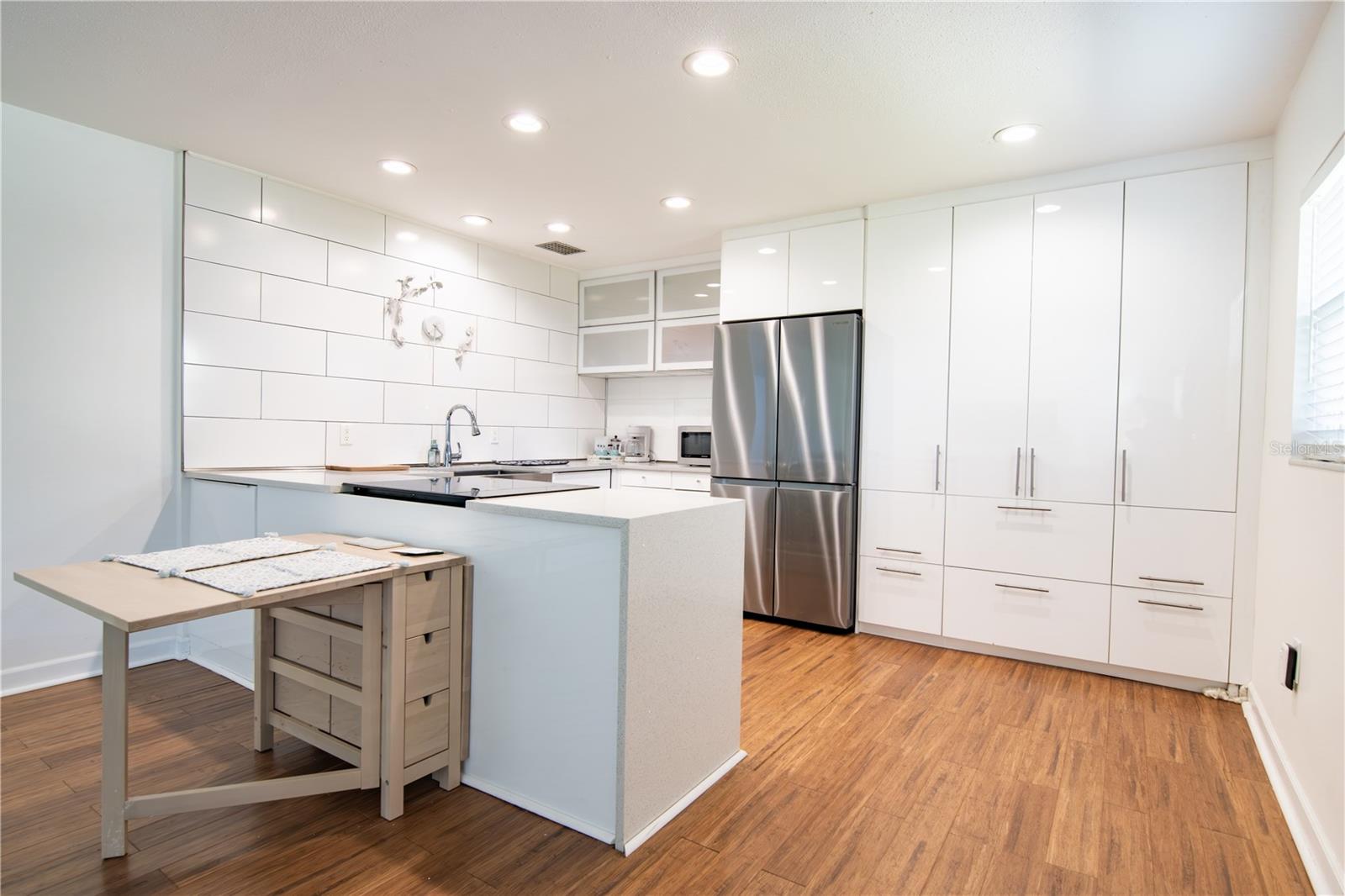 FRENCH QUARTER NORTH CONDO THE - Residential Lease