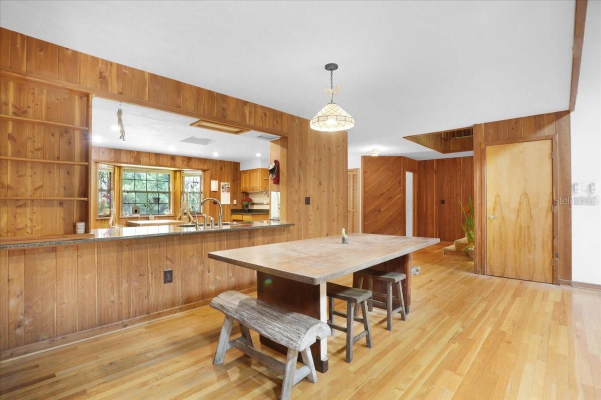 CREEKSIDE FOREST - Residential