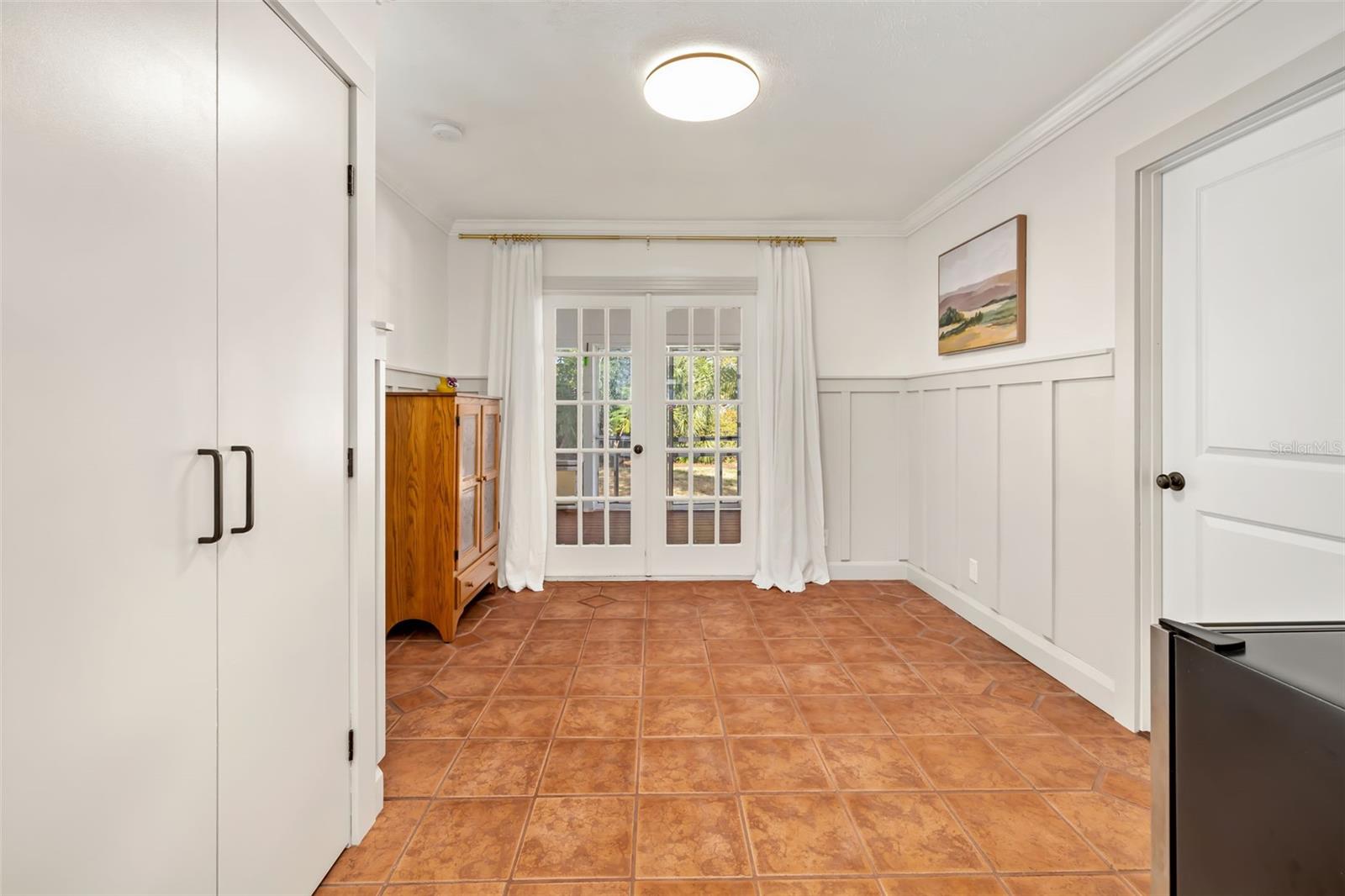 SARASOTA AVE PARK - Residential