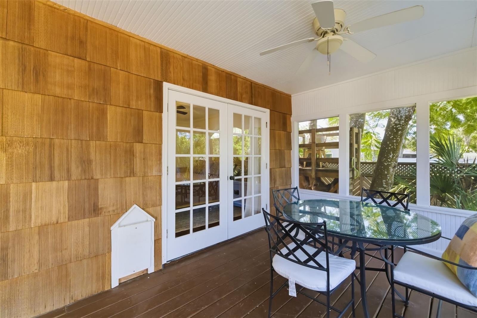 SARASOTA AVE PARK - Residential