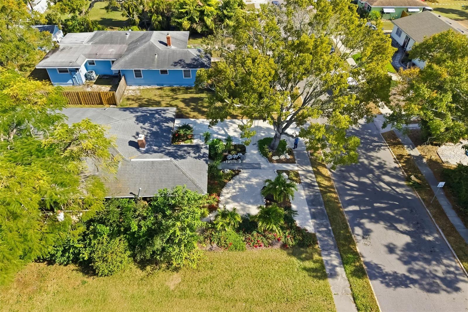 SARASOTA AVE PARK - Residential