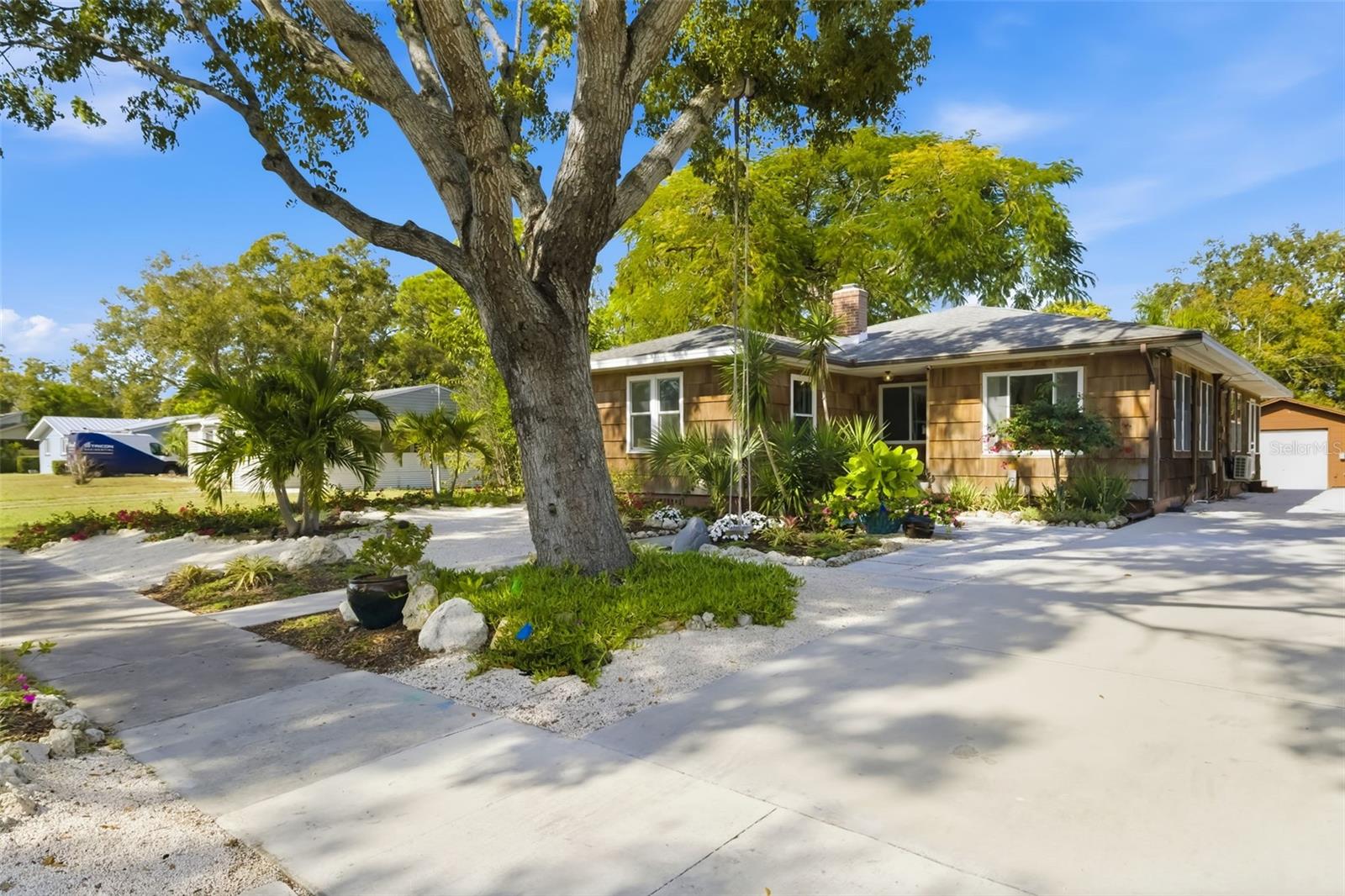 SARASOTA AVE PARK - Residential