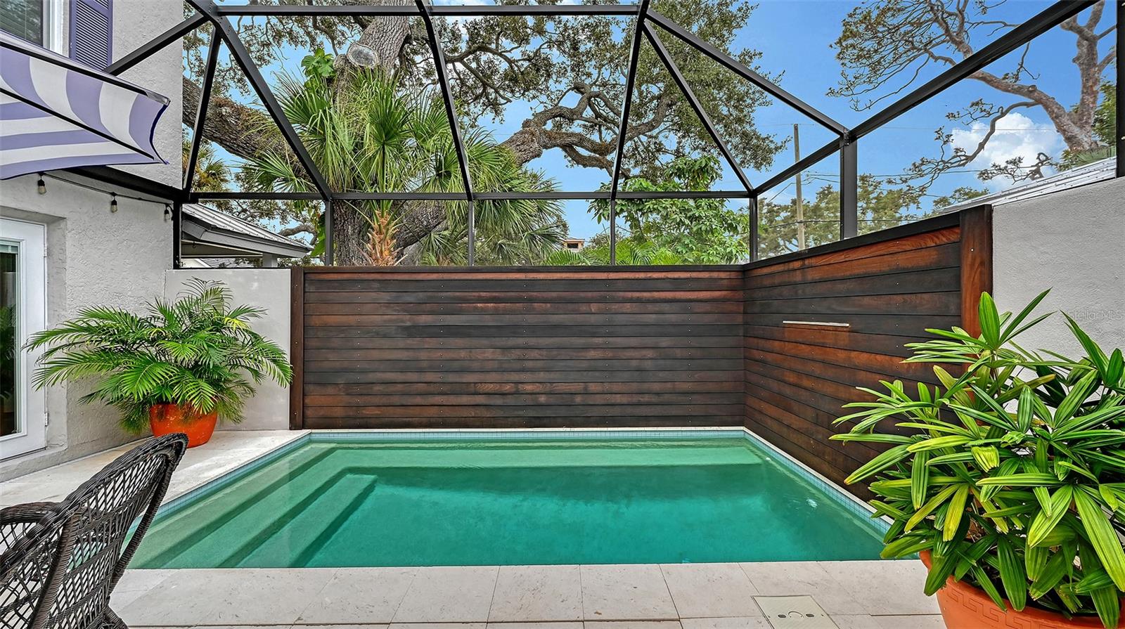 HALLS SUB JAMES S - Residential