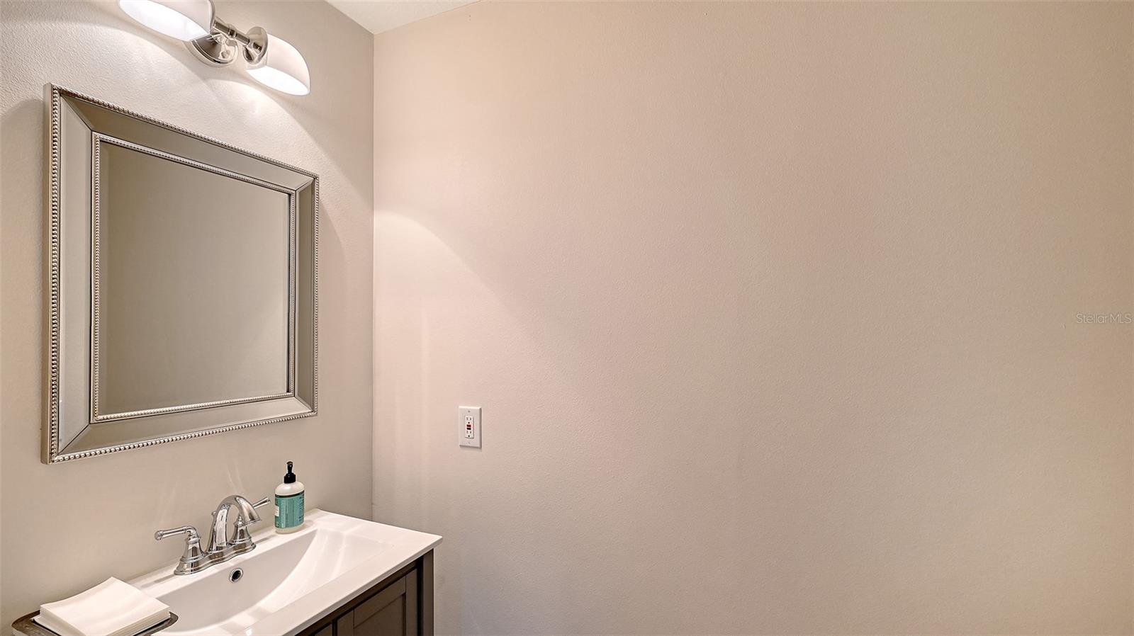 HALLS SUB JAMES S - Residential