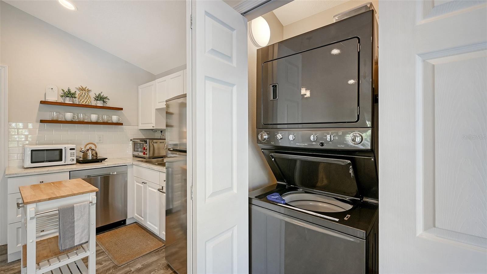 HALLS SUB JAMES S - Residential