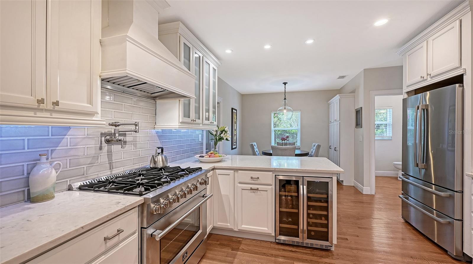 HALLS SUB JAMES S - Residential