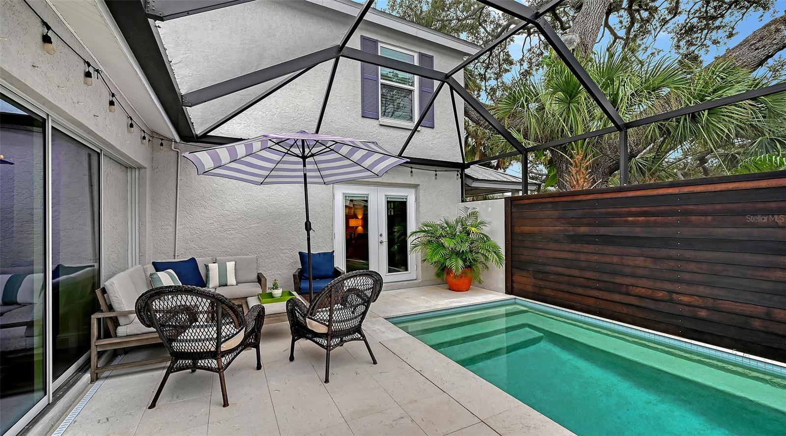 HALLS SUB JAMES S - Residential