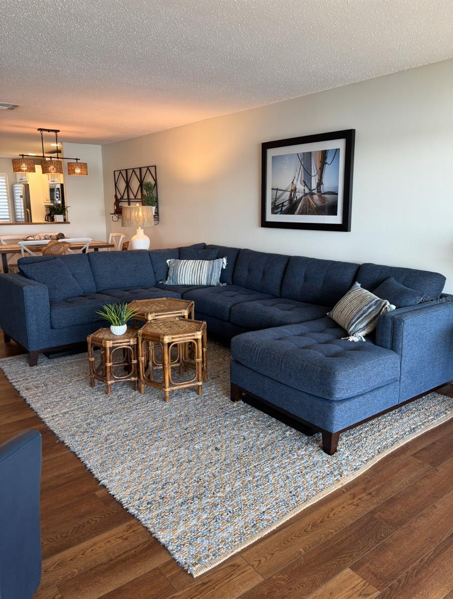 SUNRISE COVE SEC 3 - Residential