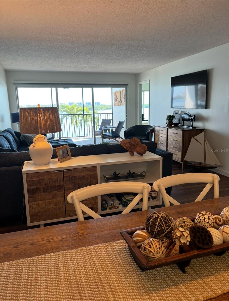 SUNRISE COVE SEC 3 - Residential