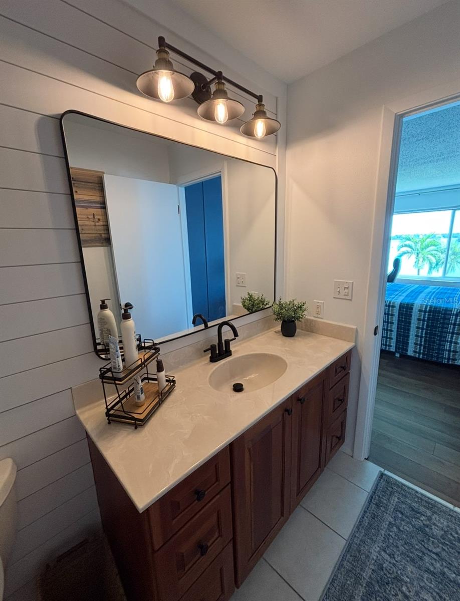 SUNRISE COVE SEC 3 - Residential