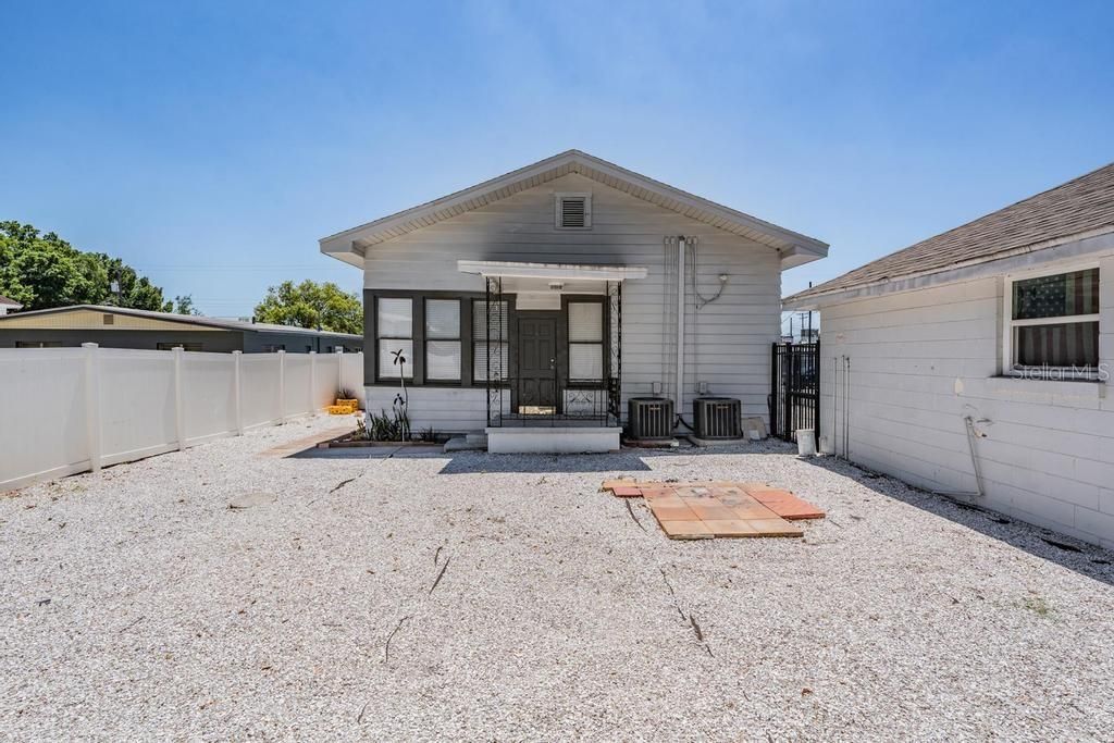 Photo of 2319 W Aileen Street #B, Tampa, FL 33607 (MLS # TB8499578)