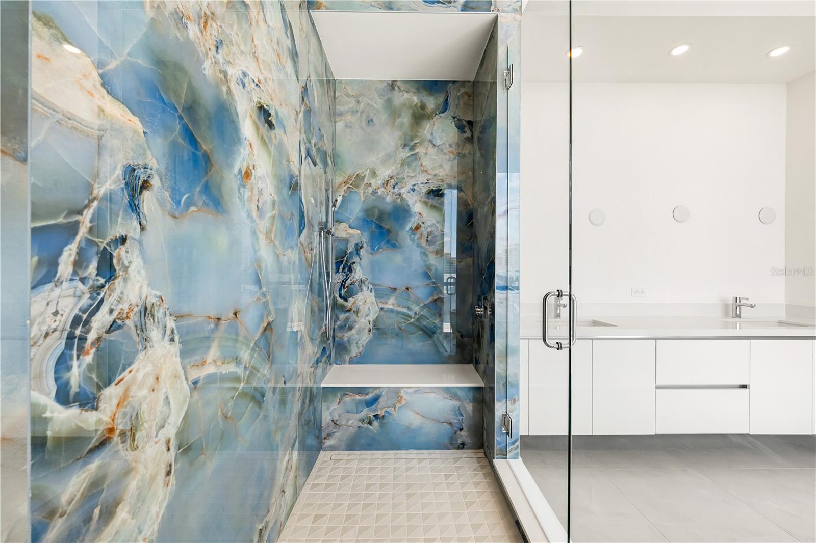 EVOLUTION - Residential