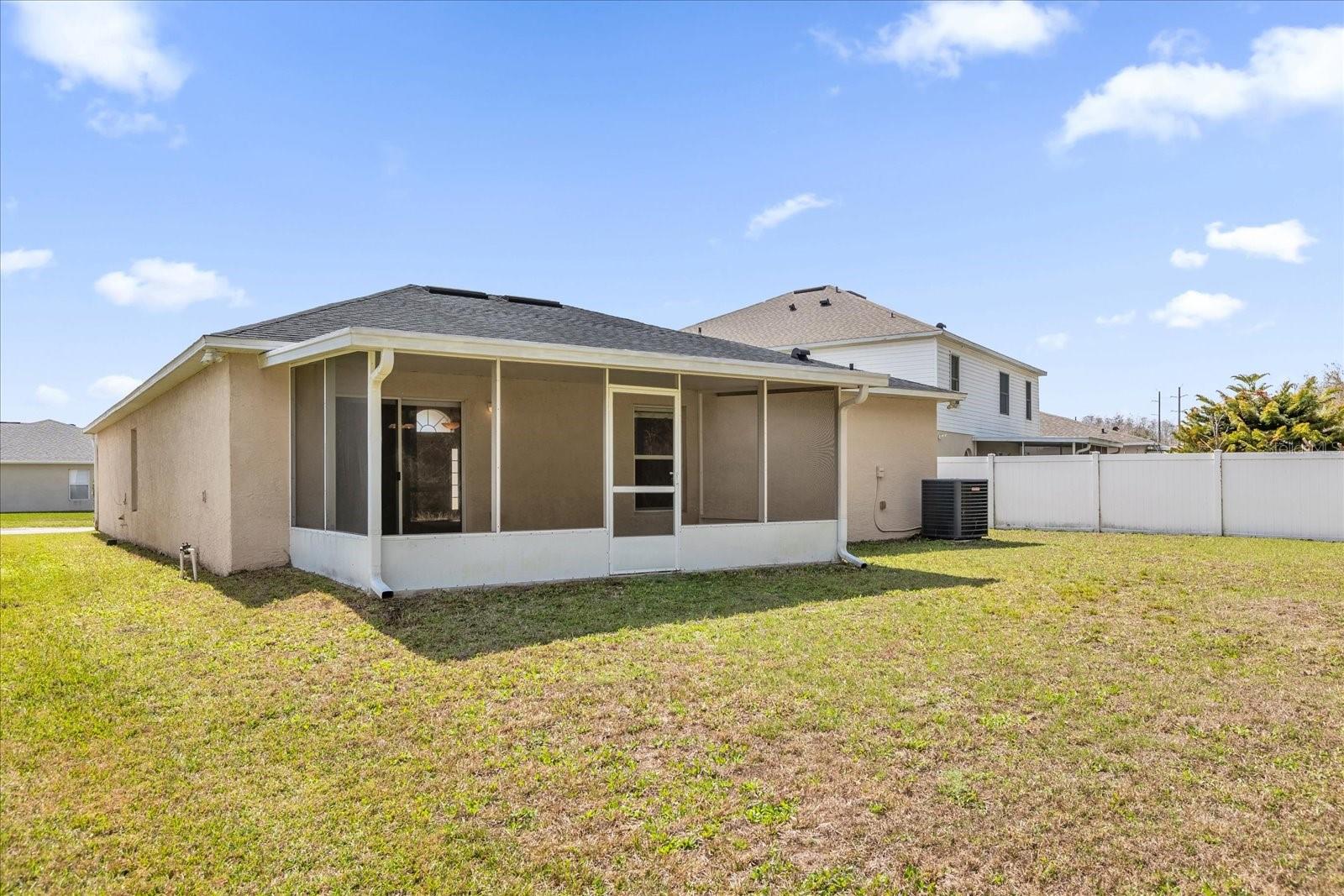 CORNER LAKE PH 03 A & B - Residential