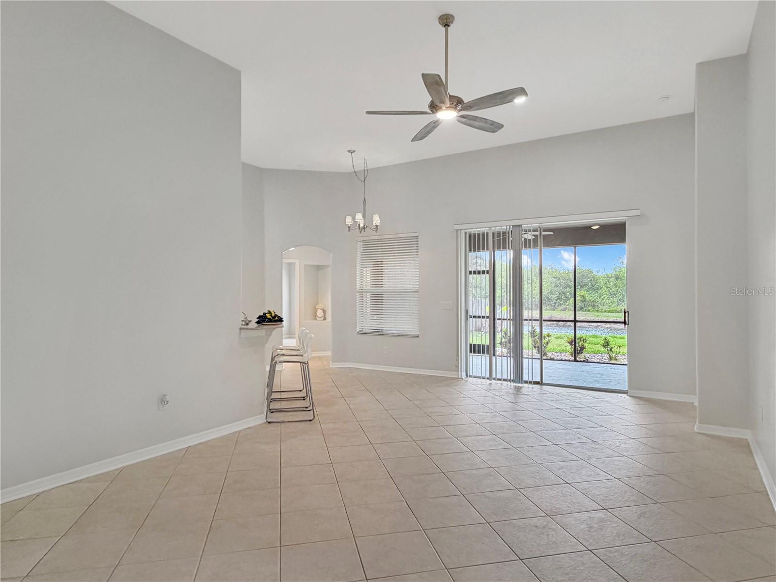 COVINGTON PARK PH 5CX - Residential