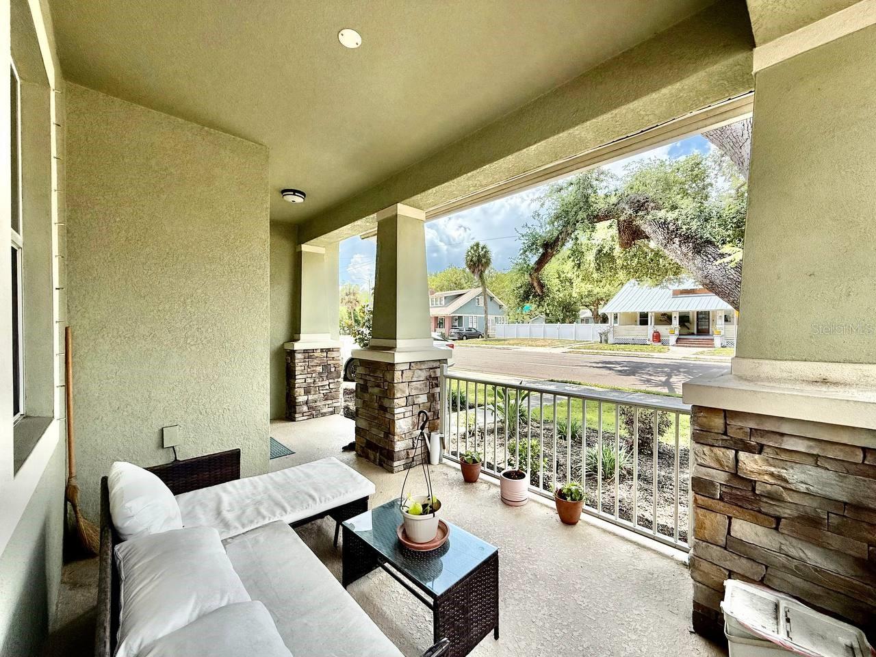 ARLINGTON HEIGHTS - Residential Lease