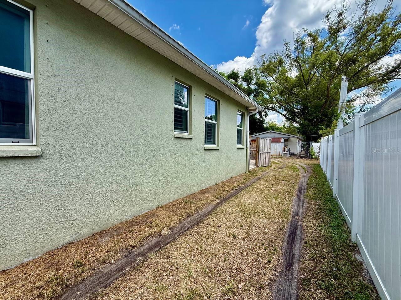 ARLINGTON HEIGHTS - Residential Lease