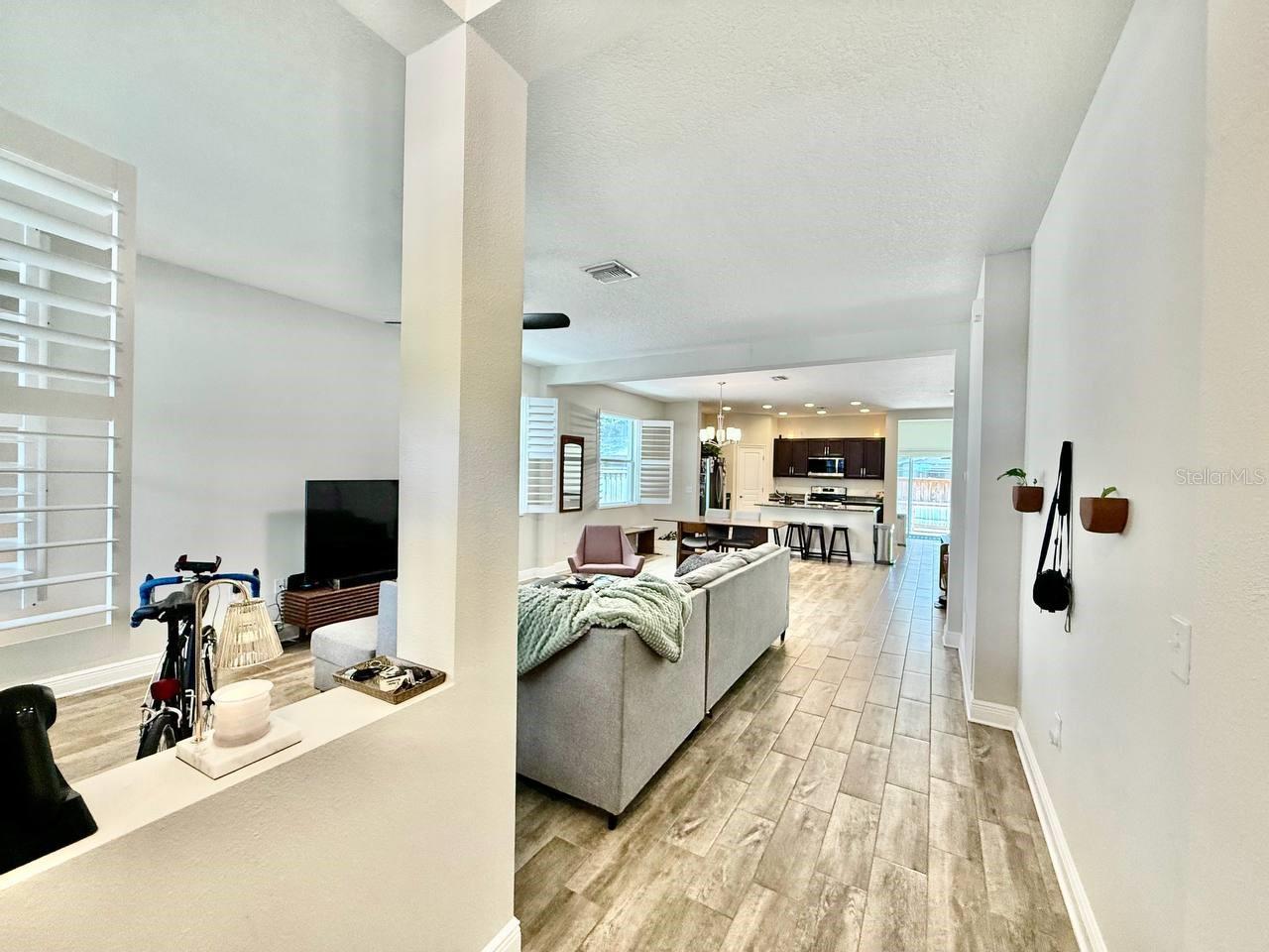ARLINGTON HEIGHTS - Residential Lease