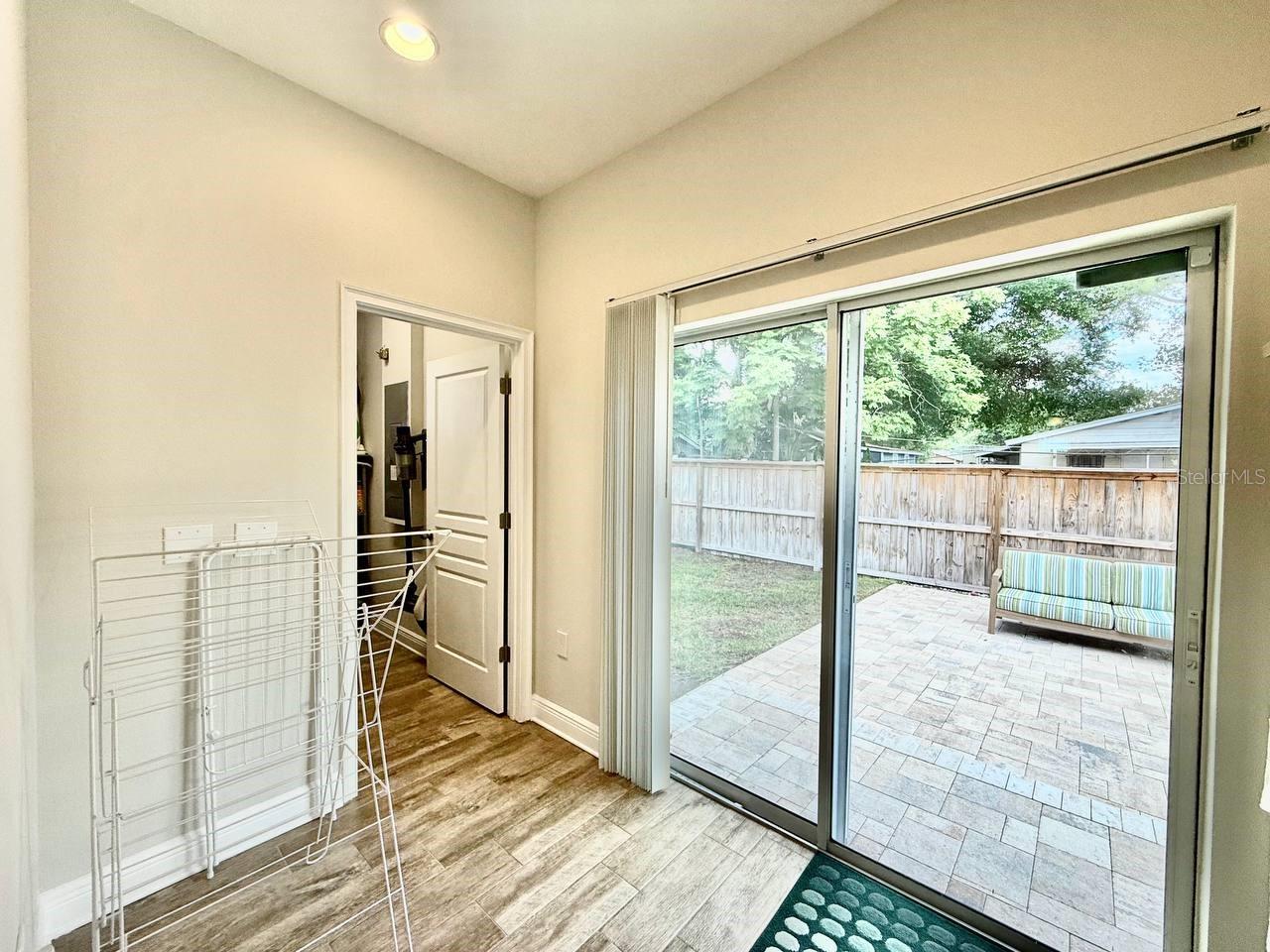 ARLINGTON HEIGHTS - Residential Lease