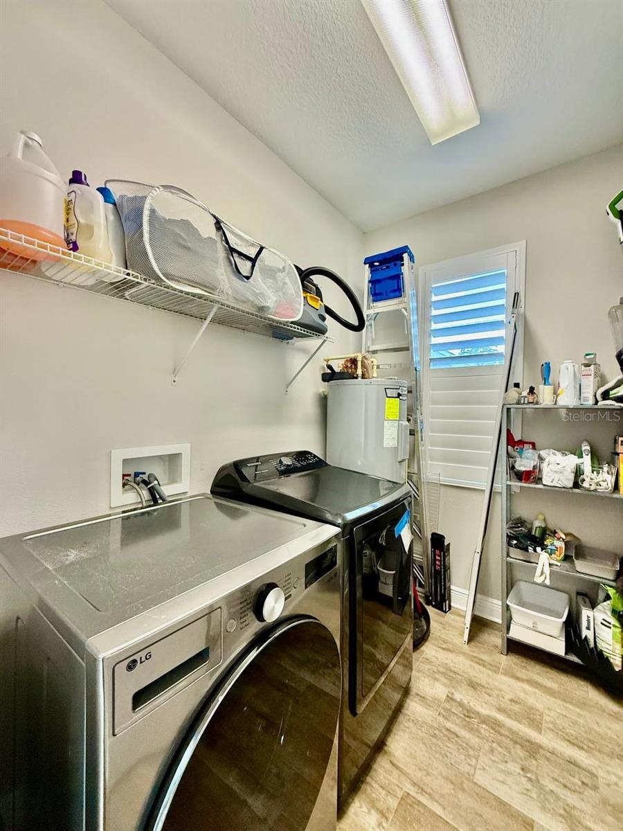 ARLINGTON HEIGHTS - Residential Lease