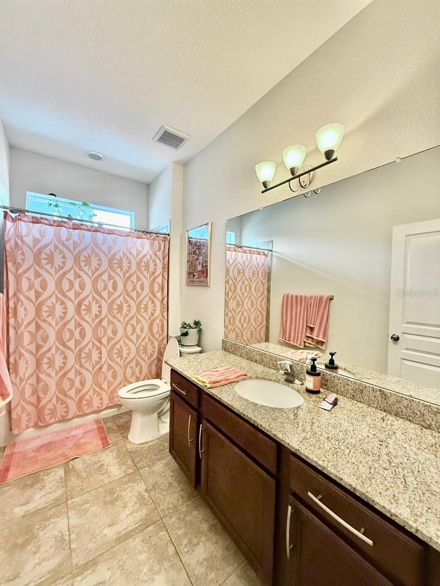 ARLINGTON HEIGHTS - Residential Lease