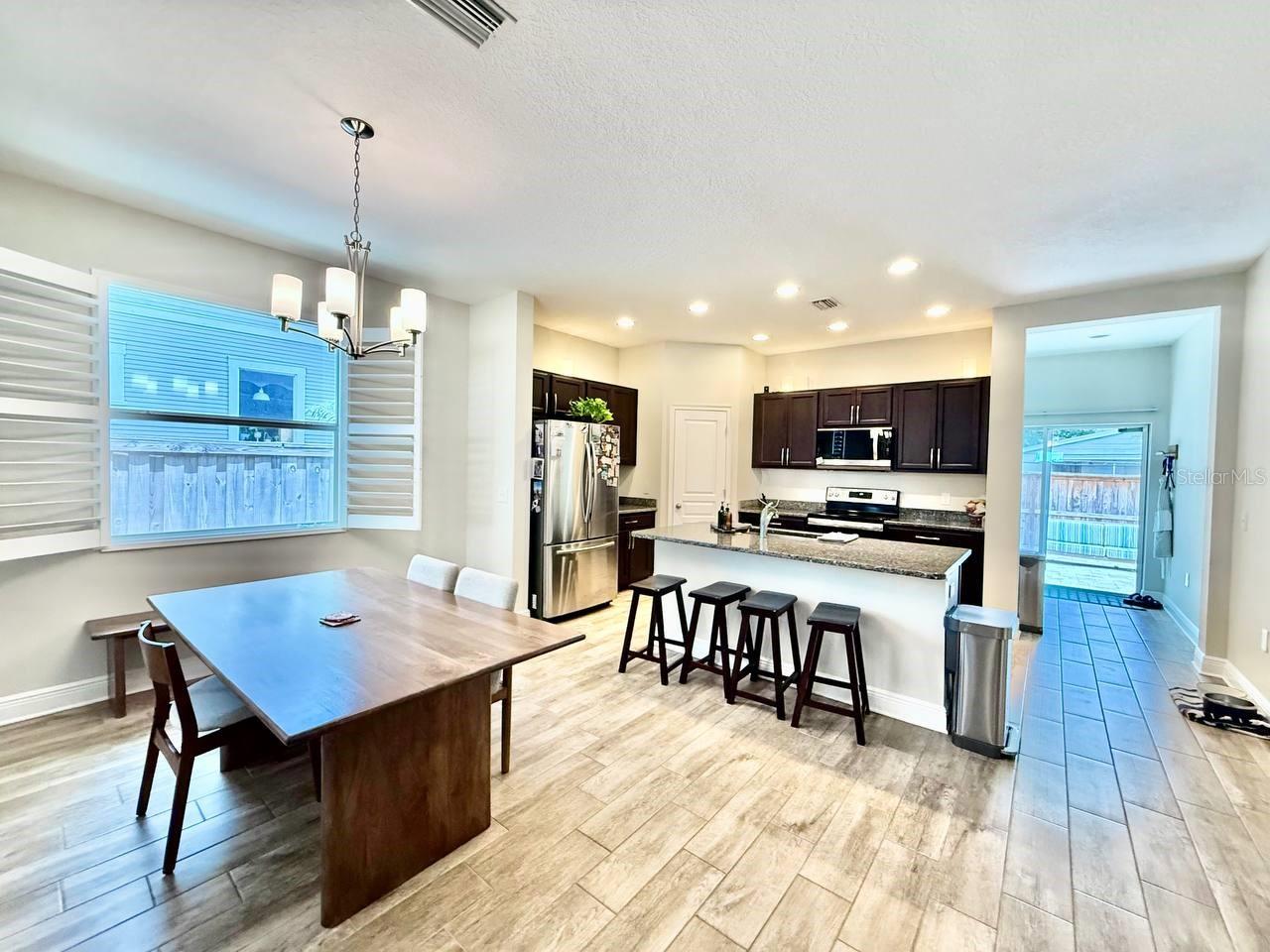ARLINGTON HEIGHTS - Residential Lease