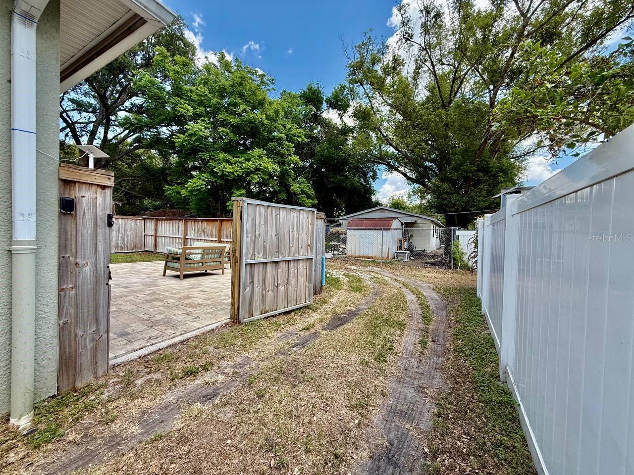 ARLINGTON HEIGHTS - Residential Lease