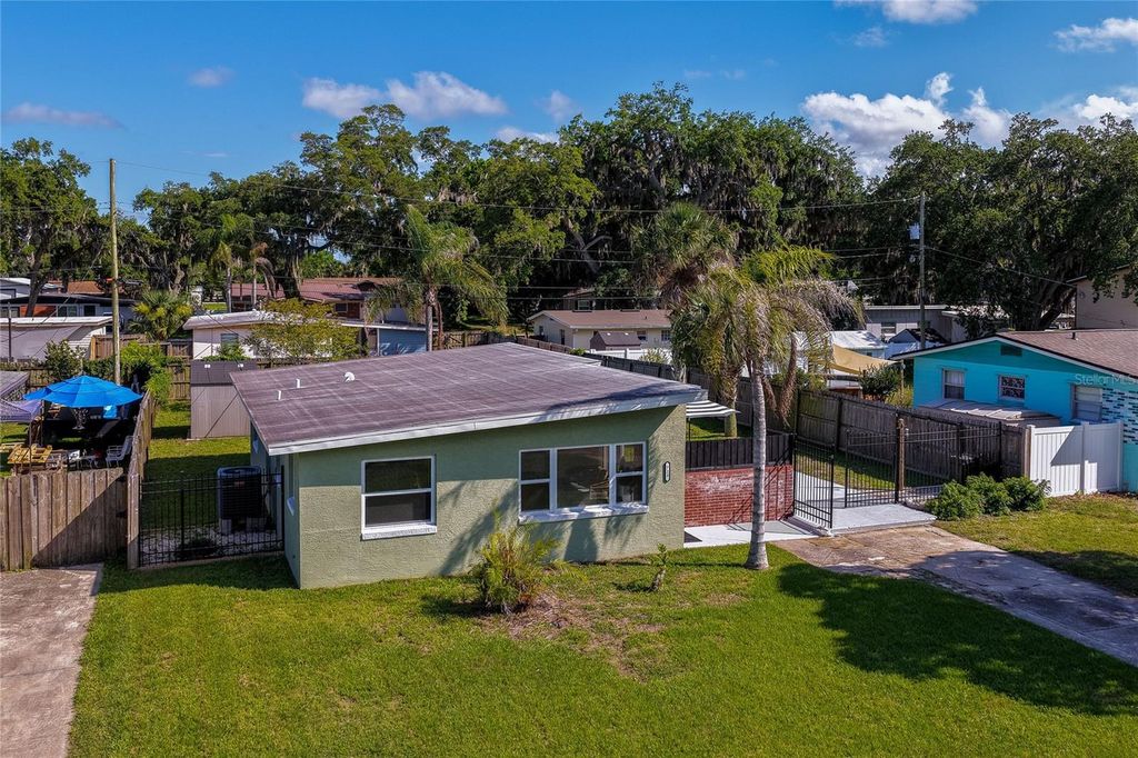 Photo of 723 Steele Avenue, South Daytona, FL 32119 (MLS # V4949209)