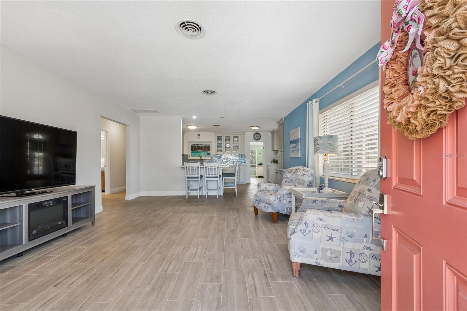 10572 BLOSSOM LAKE DRIVE