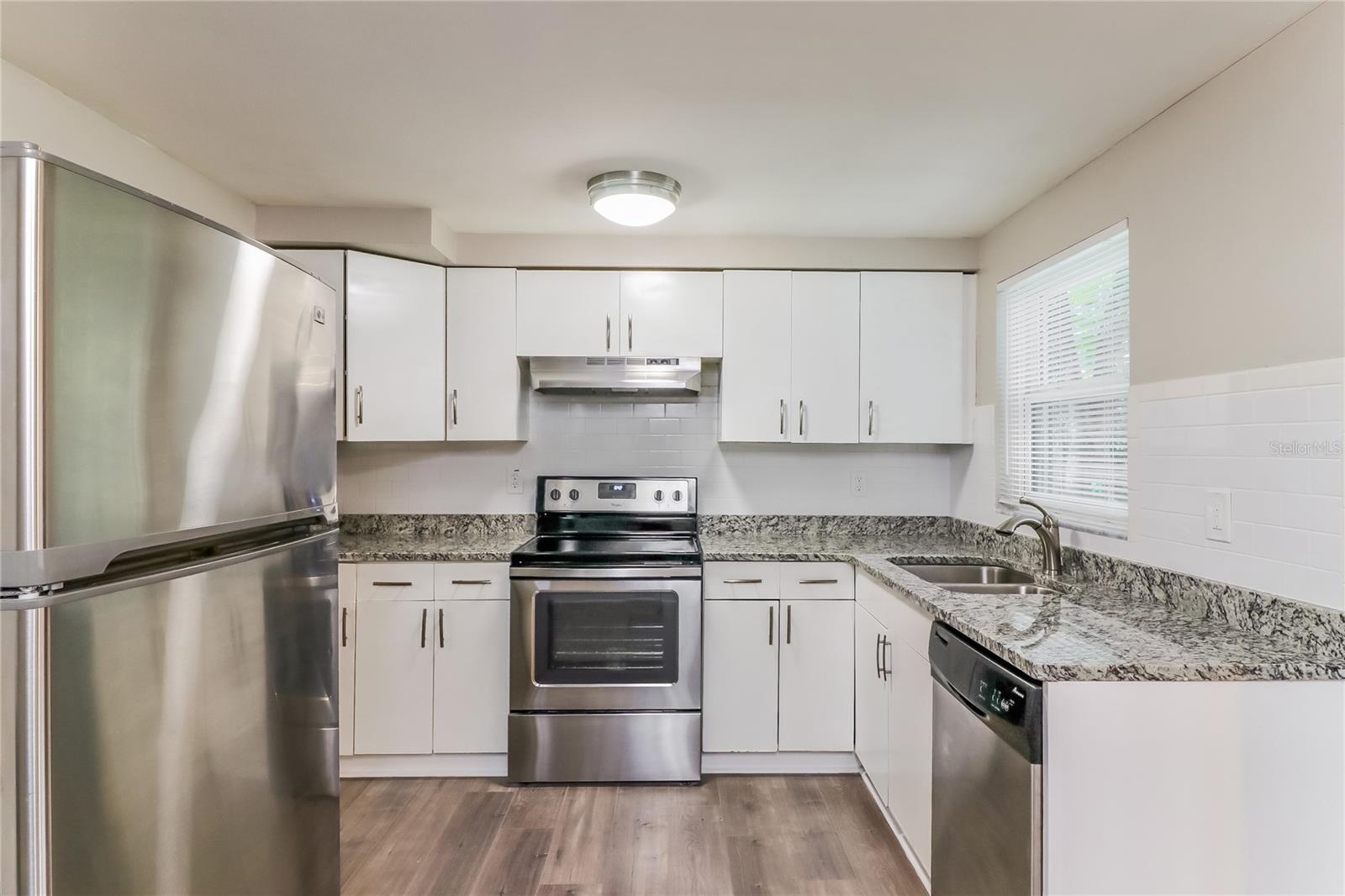 LAKE KEEN SUB UNIT - Residential Lease