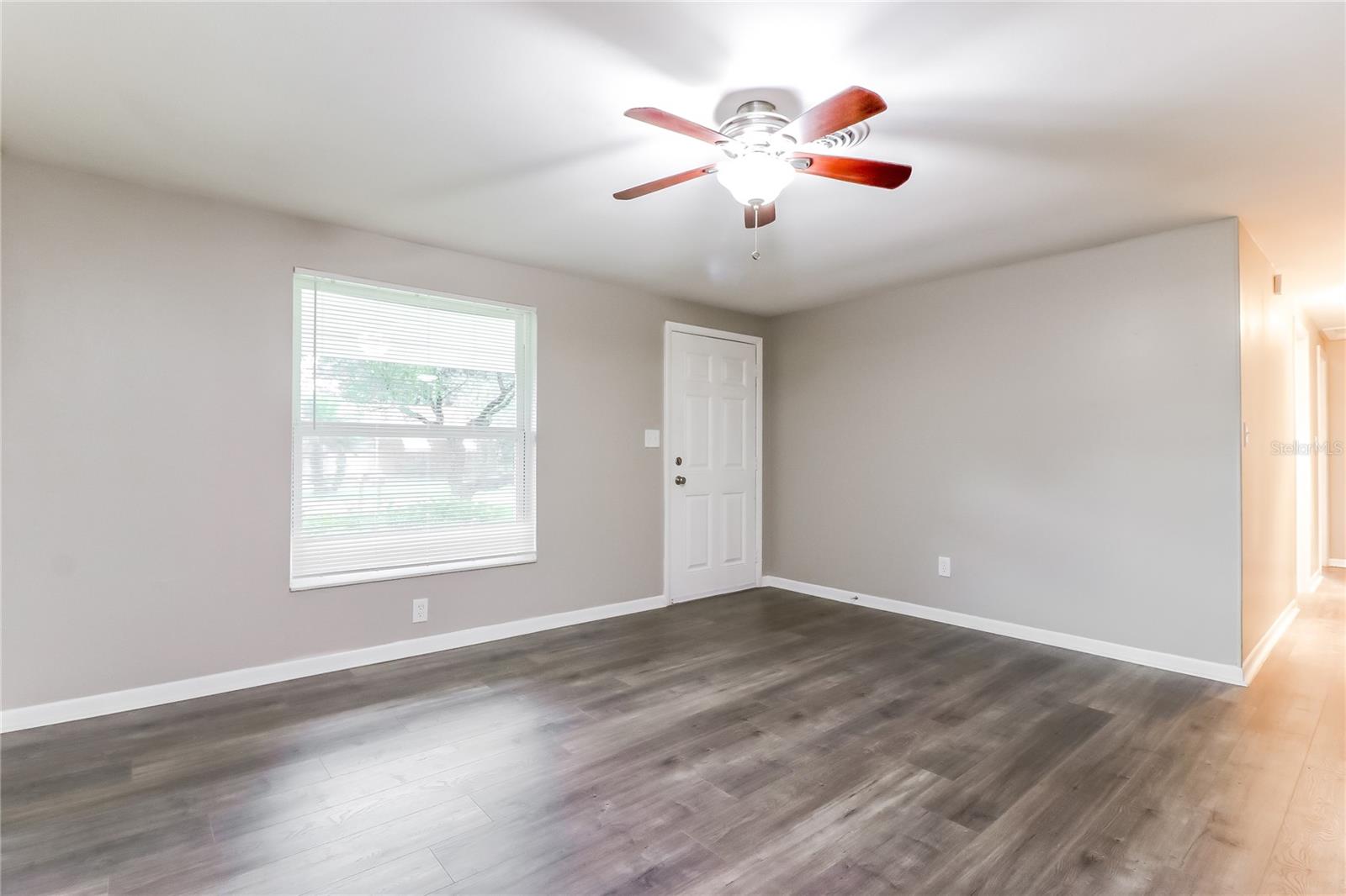 LAKE KEEN SUB UNIT - Residential Lease