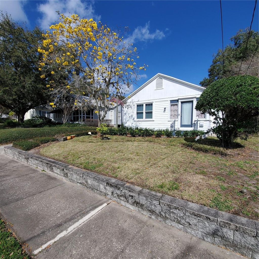 Photo of 419 E Kaley Street, Orlando, FL 32806 (MLS # O6401398)