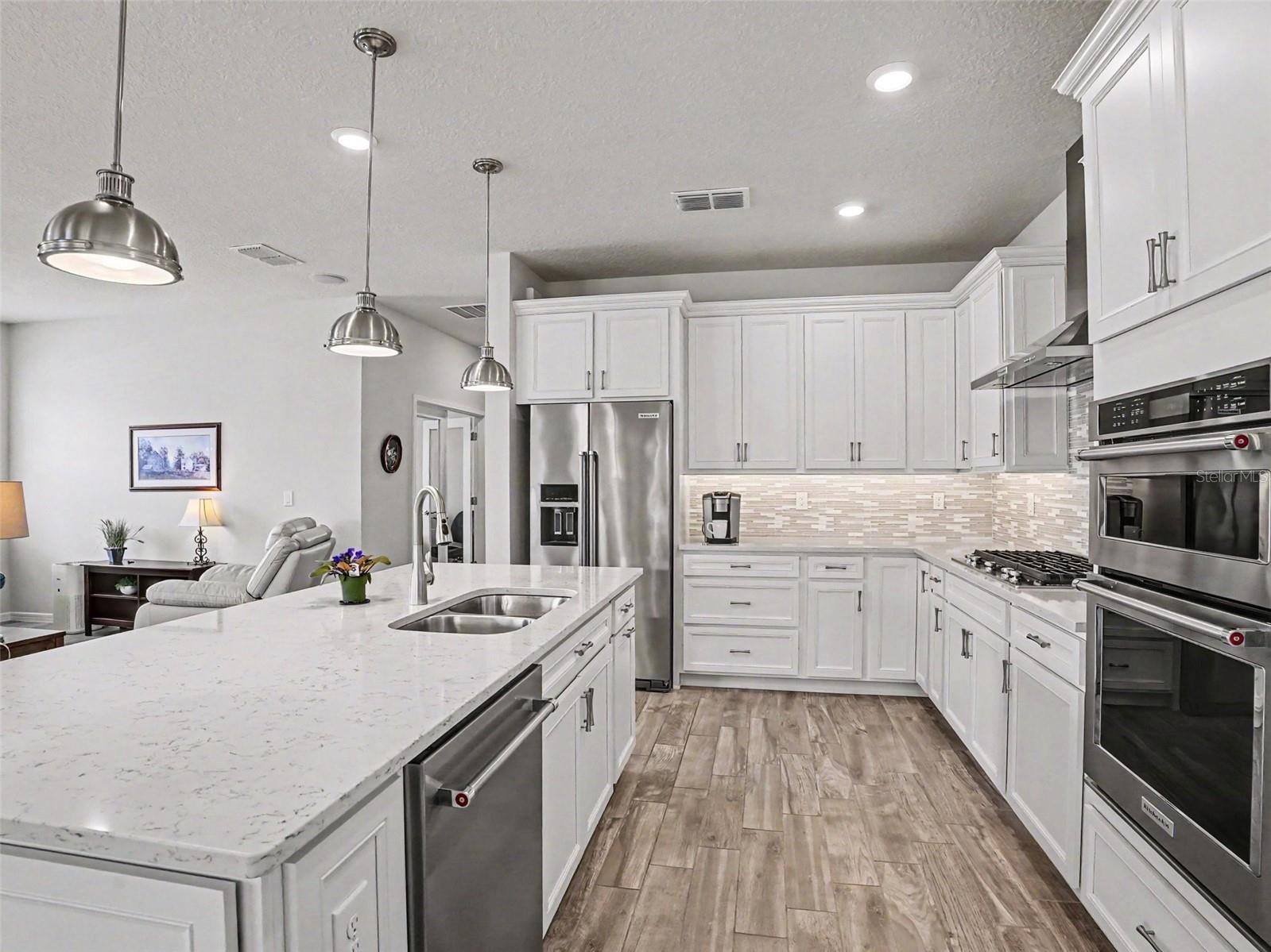6261 CITRUS GROVE COURT