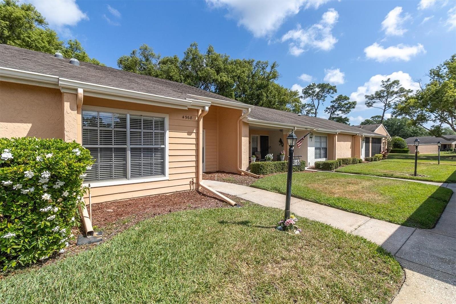 HERITAGE LAKE - Residential