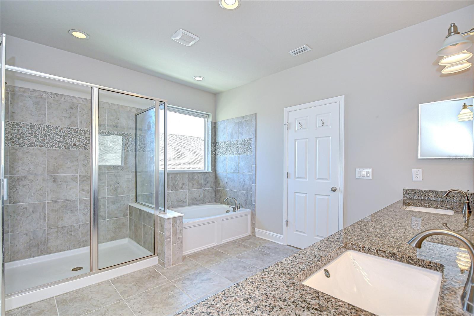 RESERVE AT HUNTERS LAKE - Residential