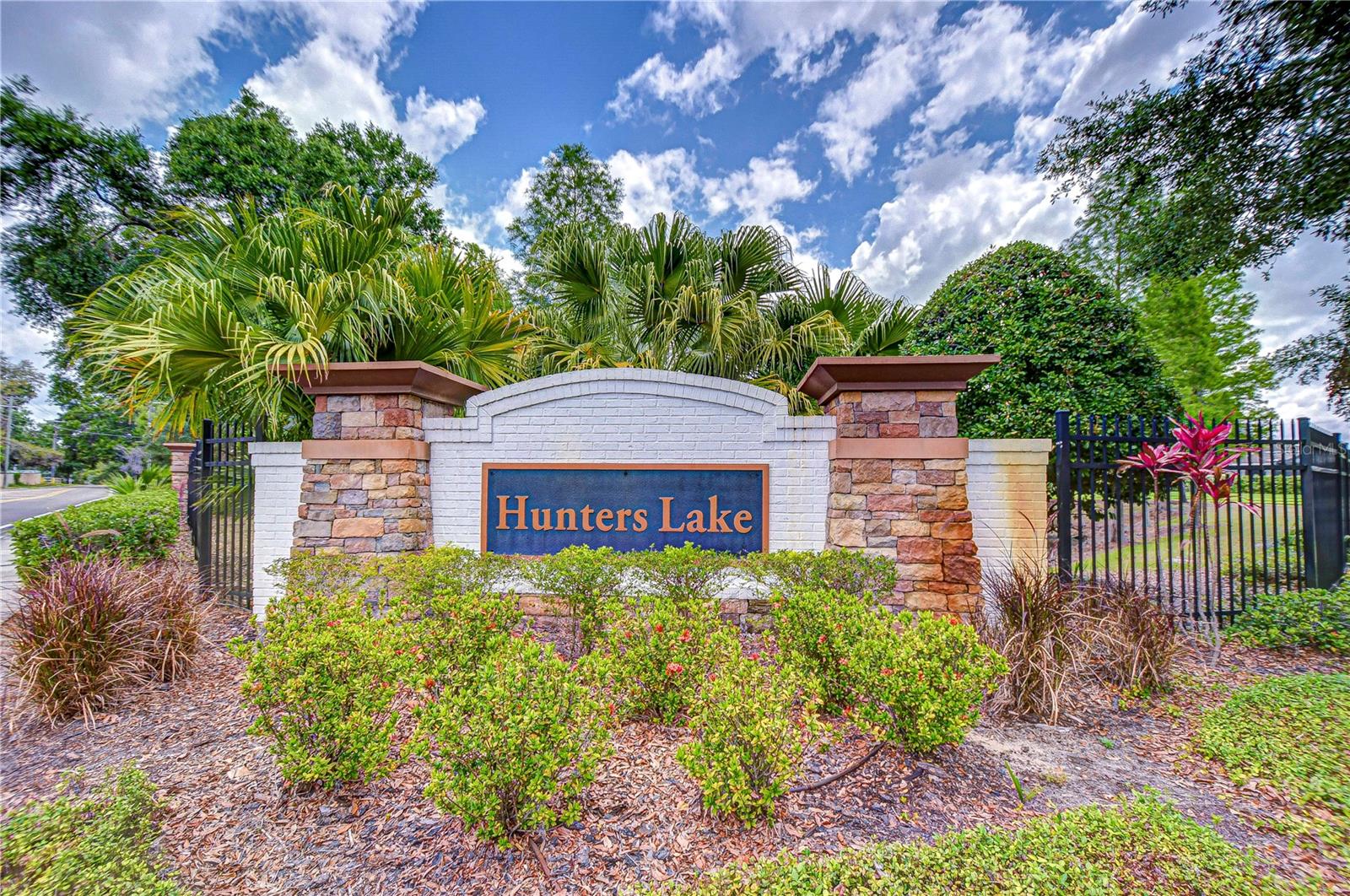 RESERVE AT HUNTERS LAKE - Residential
