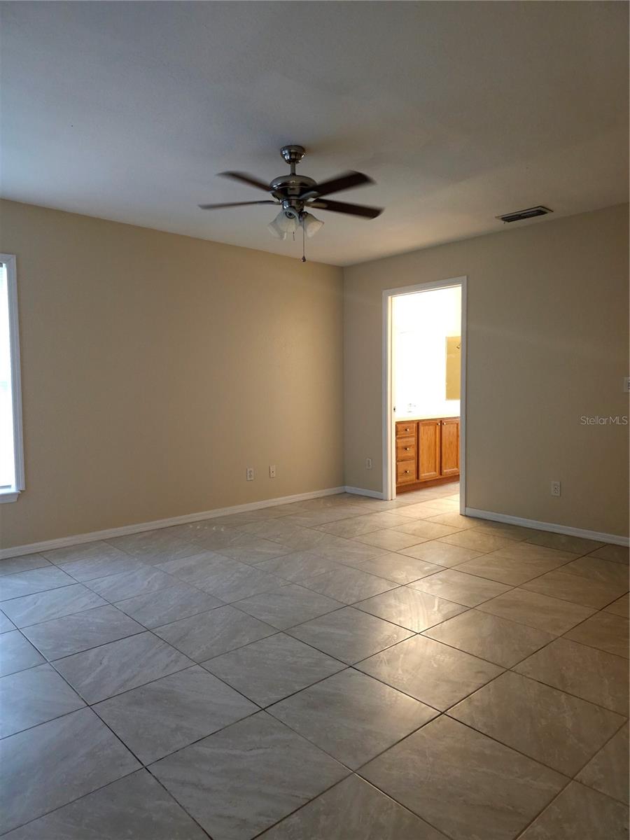 SILVER SPGS SHORES 19 - Residential Lease