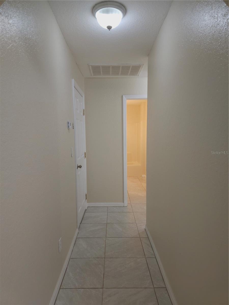 SILVER SPGS SHORES 19 - Residential Lease