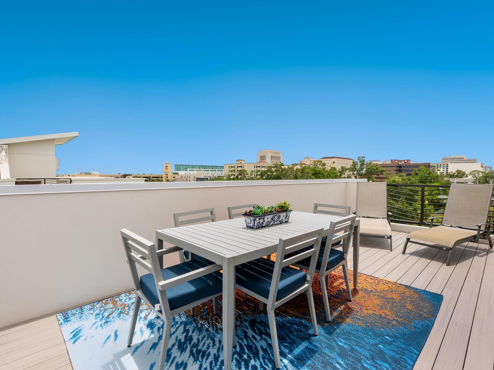 PREMIER ON MAIN - Residential