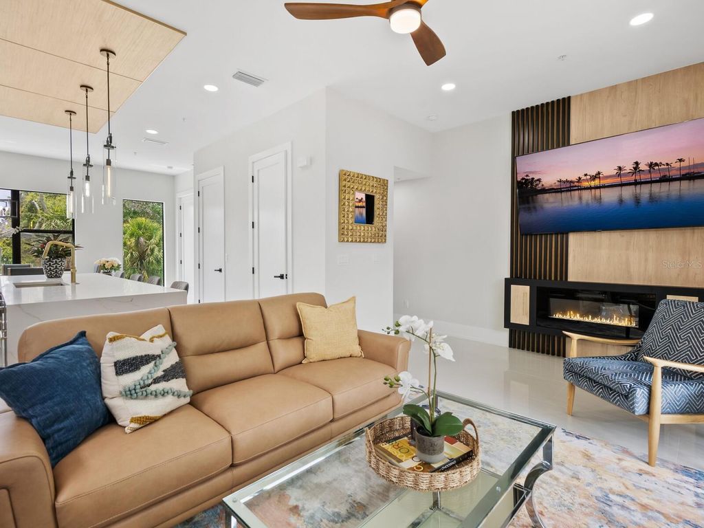Photo of 152 Audubon Place, Sarasota, FL 34237 (MLS # A4657909)