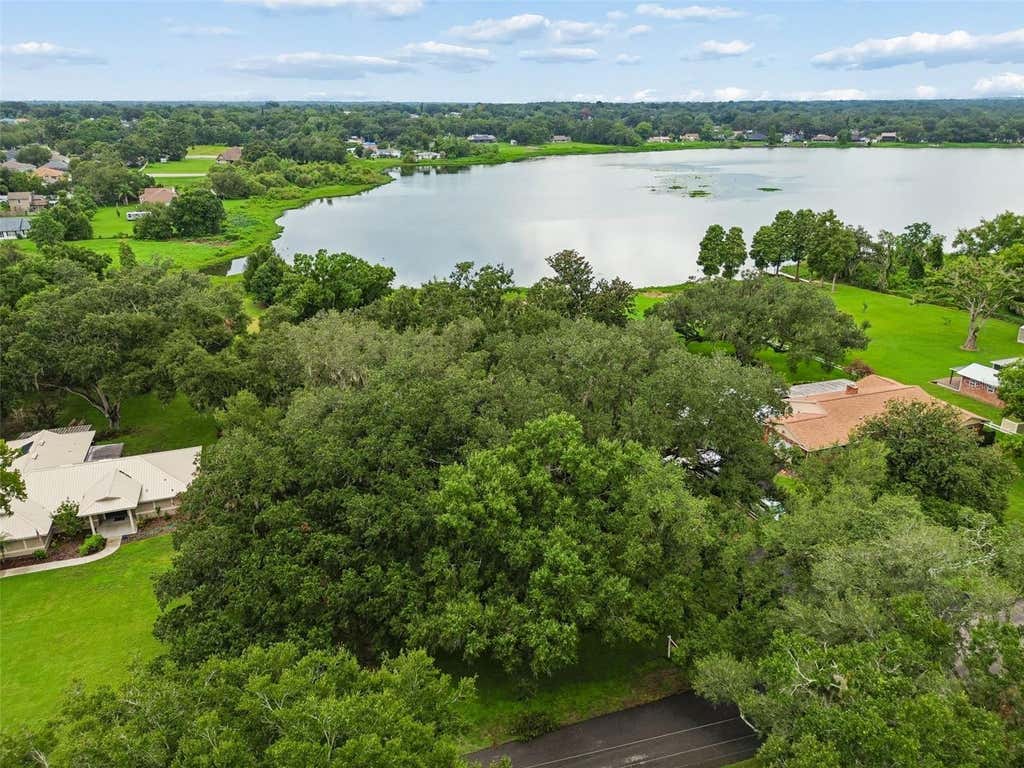 Photo of 1904 Capri Road, Valrico, FL 33594 (MLS # TB8536145)