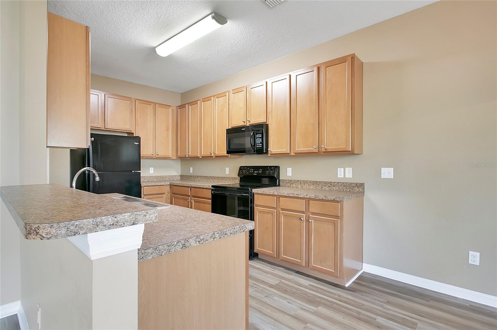 THE PARKE AT HANOVER PLACE - Residential