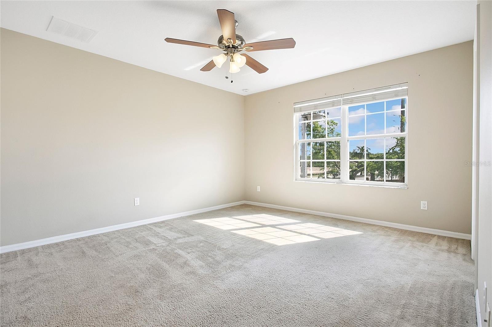 THE PARKE AT HANOVER PLACE - Residential