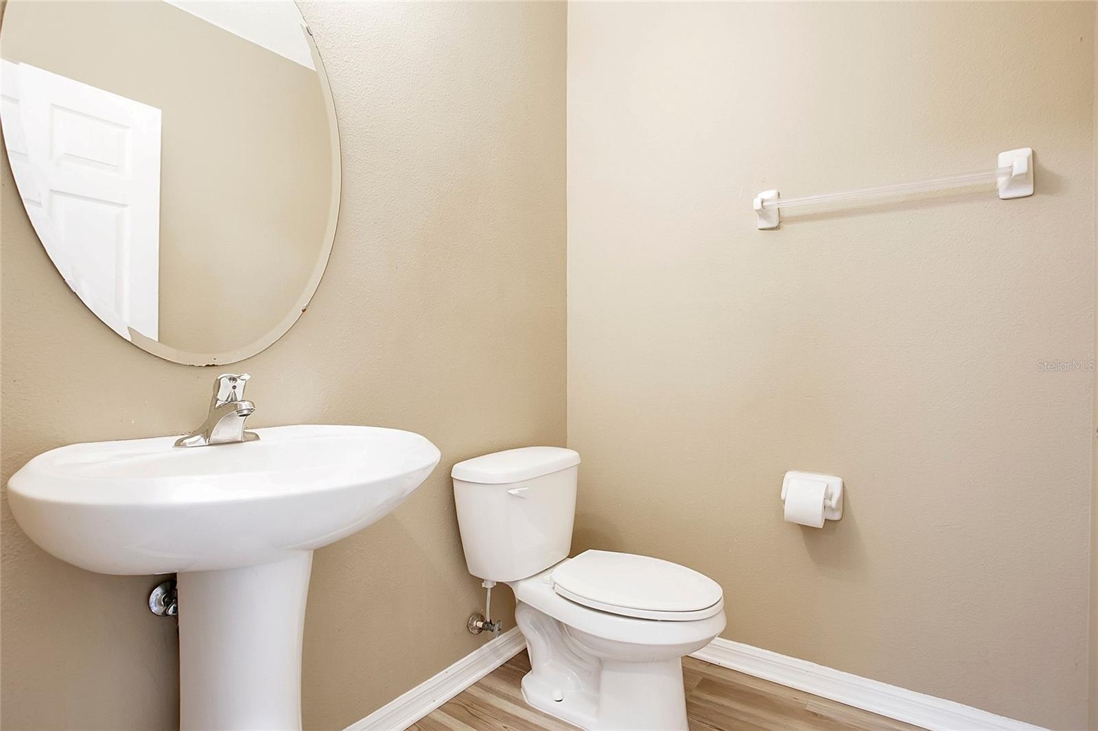 THE PARKE AT HANOVER PLACE - Residential