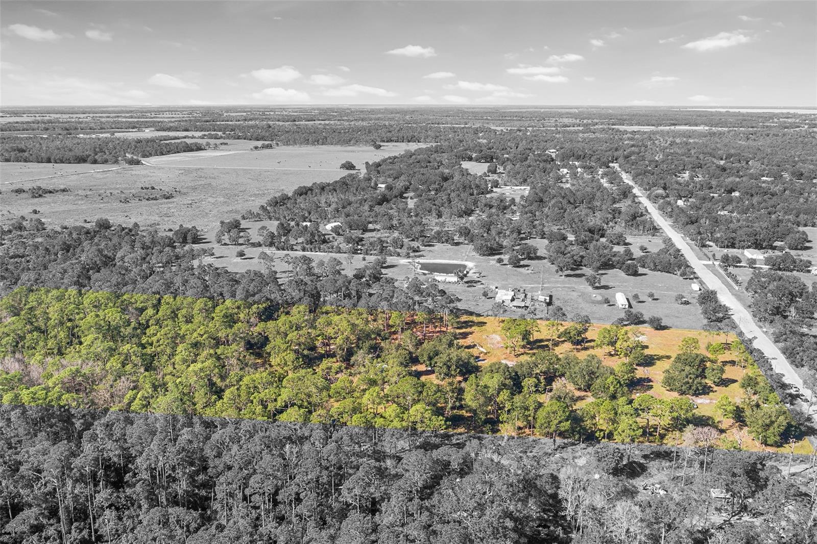 OAKRIDGE ESTATES - Land