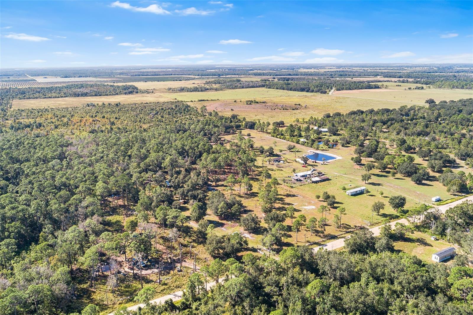 OAKRIDGE ESTATES - Land