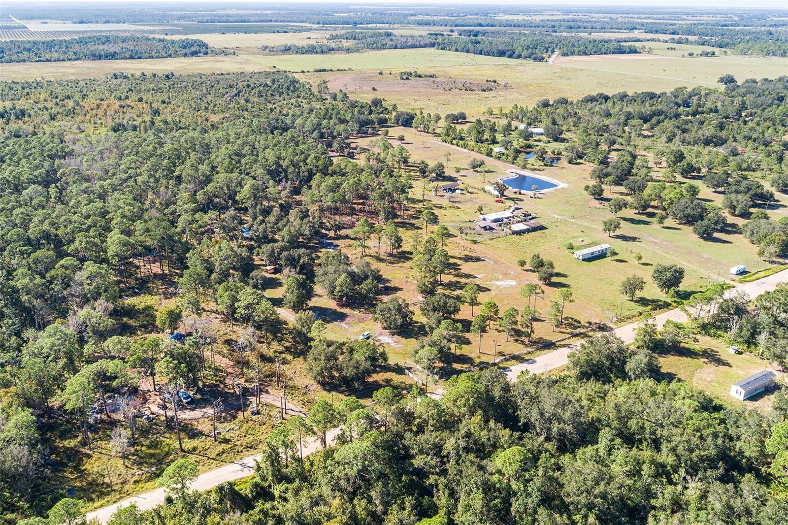 OAKRIDGE ESTATES - Land