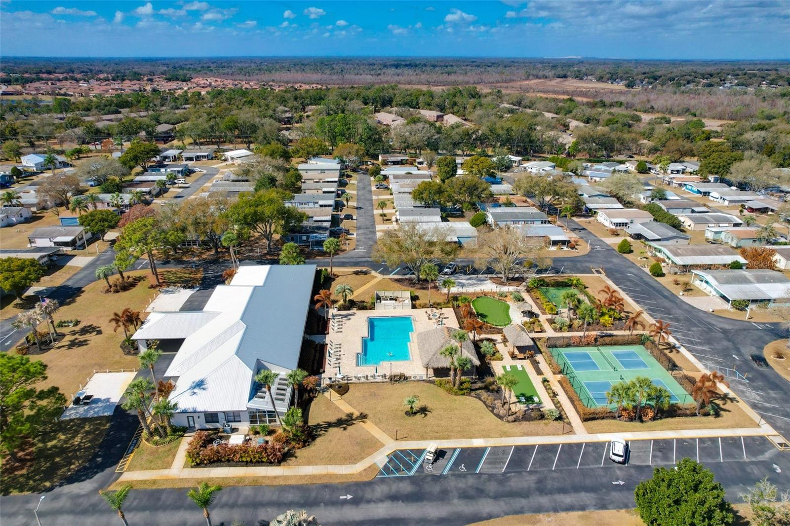 FOXWOOD LAKE ESTATES - Residential