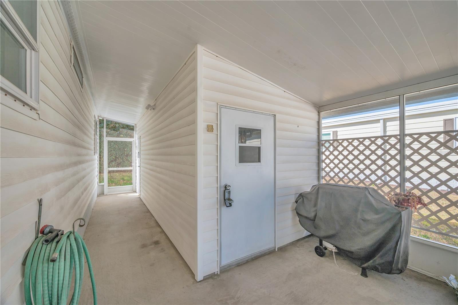 FOXWOOD LAKE ESTATES - Residential