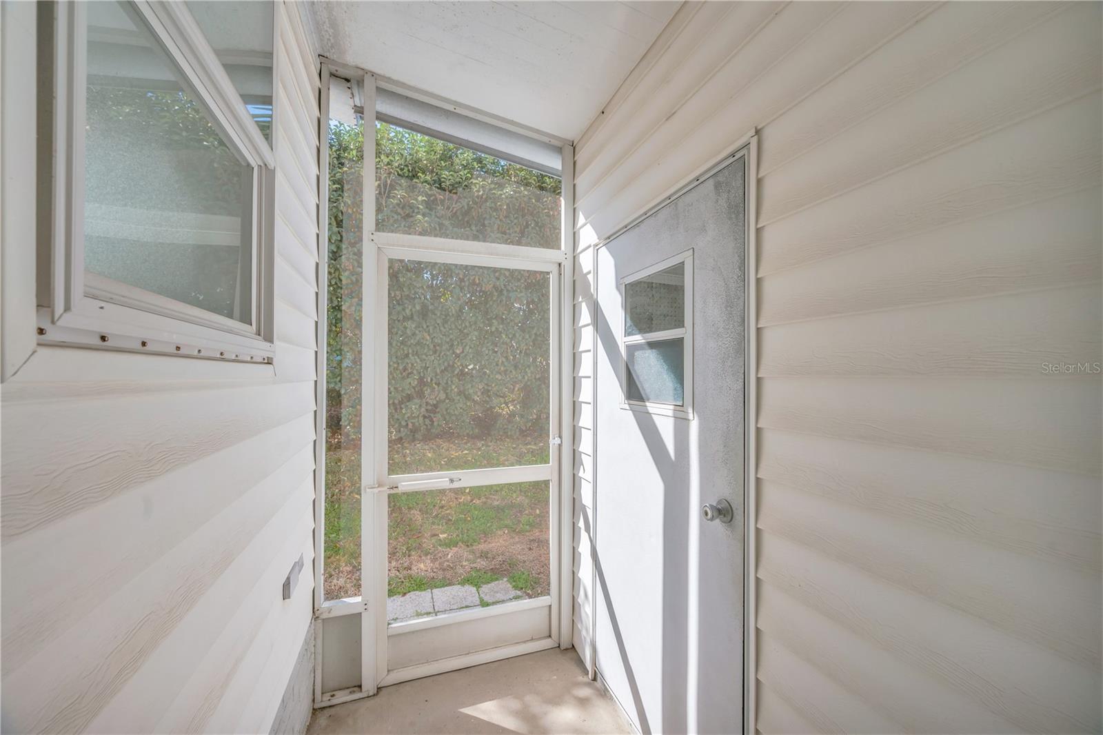 FOXWOOD LAKE ESTATES - Residential