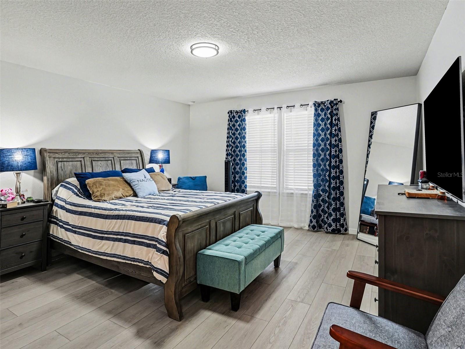 SAVANNAH PALMS - Residential